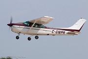 NG31_190 Cessna R182 Skylane C/N R18200717, C-GWPR